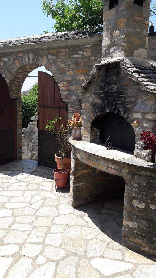 Archontiko Koilia Hotel Makrinitsa Bagian luar foto